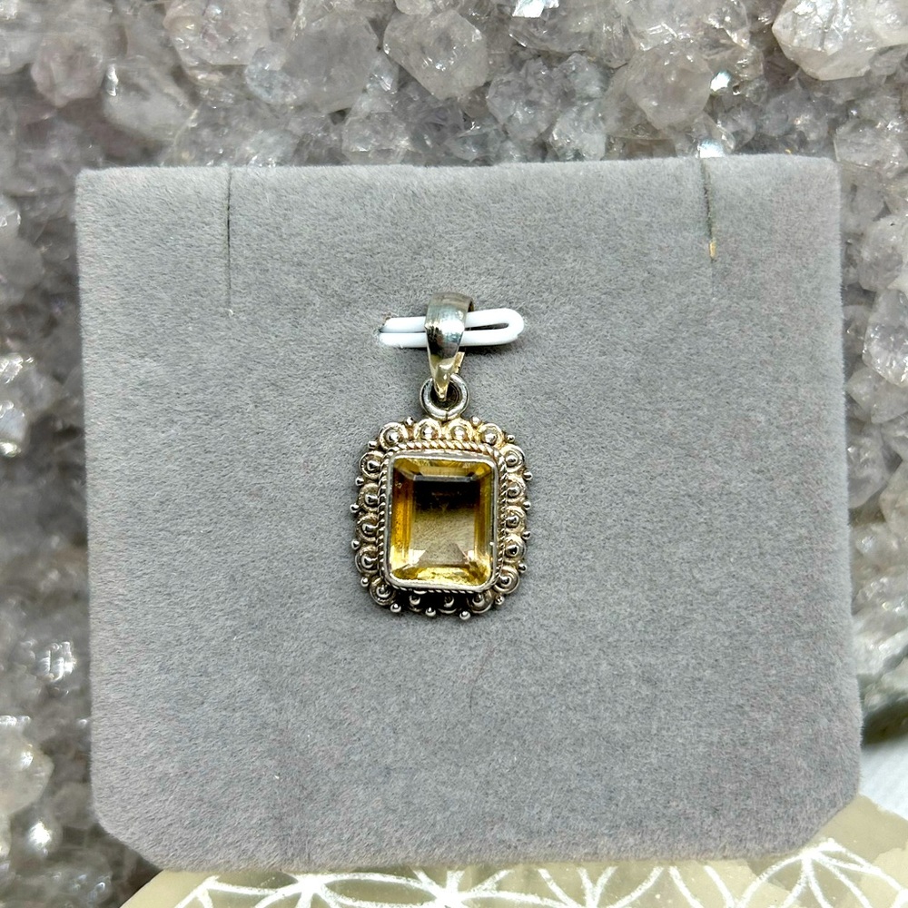 Bali Style Citrine Gemstone Pendant 925